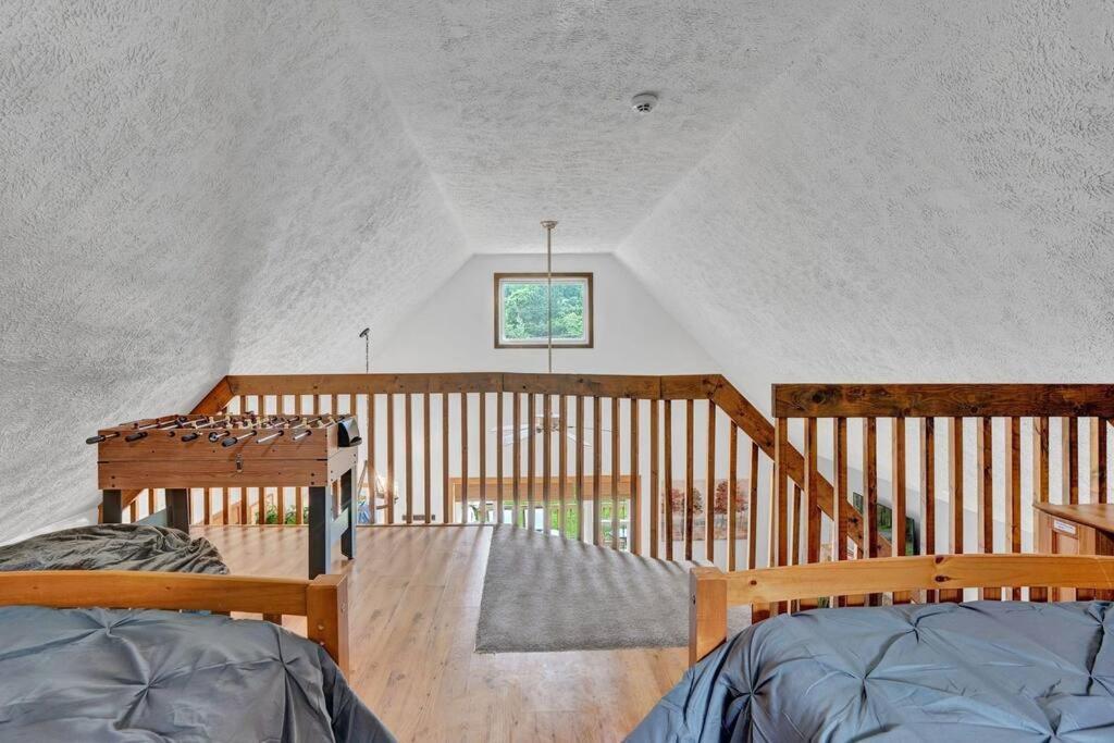 The Sage Chalet In Emerald Lakes, Poconos! Long Pond Екстер'єр фото