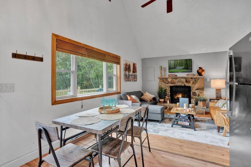 The Sage Chalet In Emerald Lakes, Poconos! Long Pond Екстер'єр фото