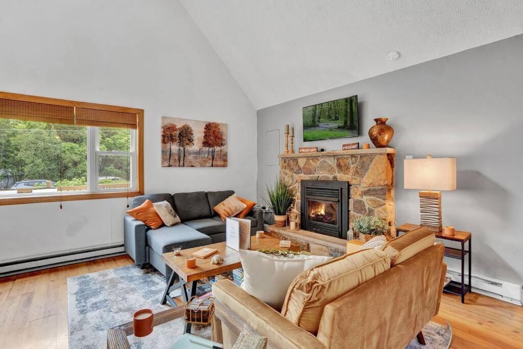 The Sage Chalet In Emerald Lakes, Poconos! Long Pond Екстер'єр фото