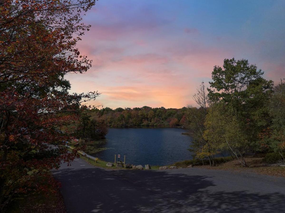 The Sage Chalet In Emerald Lakes, Poconos! Long Pond Екстер'єр фото